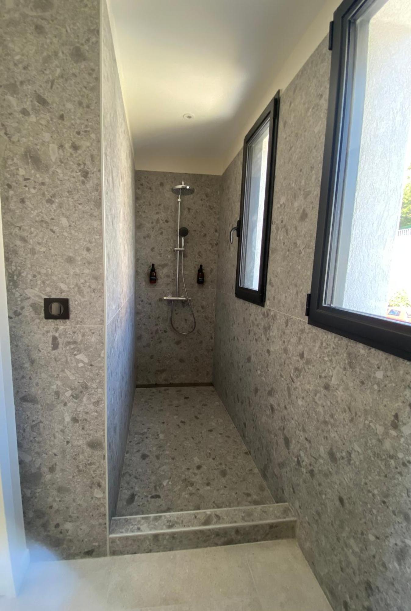 Residence Le Provence Le Lavandou Exterior foto